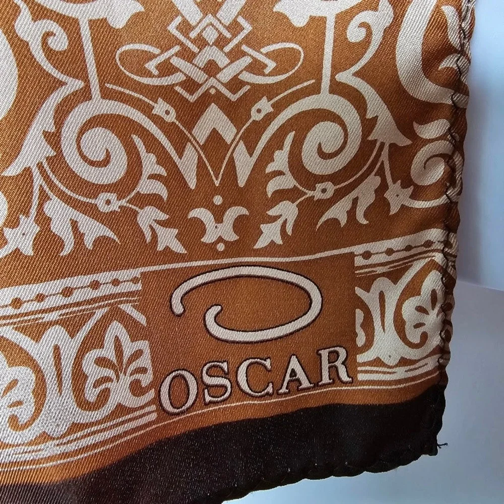 VTG 70s Oscar de la Renta Silk Paisley Damask  079 Scarf OS Brown Gold Classic